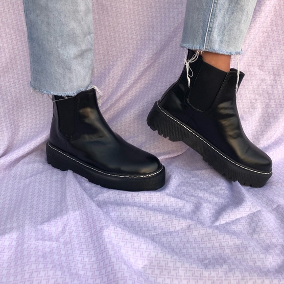 Doc martens - Picture 2 of 8